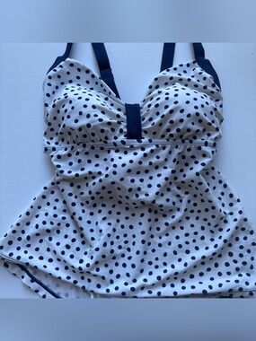 Polka Dot Tankini Top in White and Black